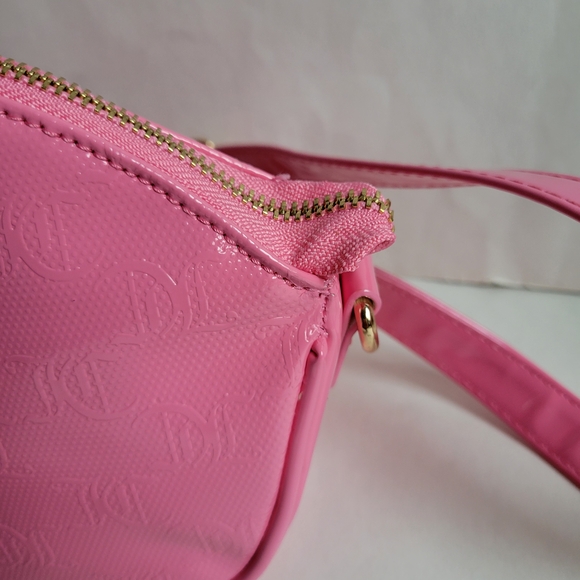 Juicy Couture Pink Crossbody Bag - Picture 4 of 12